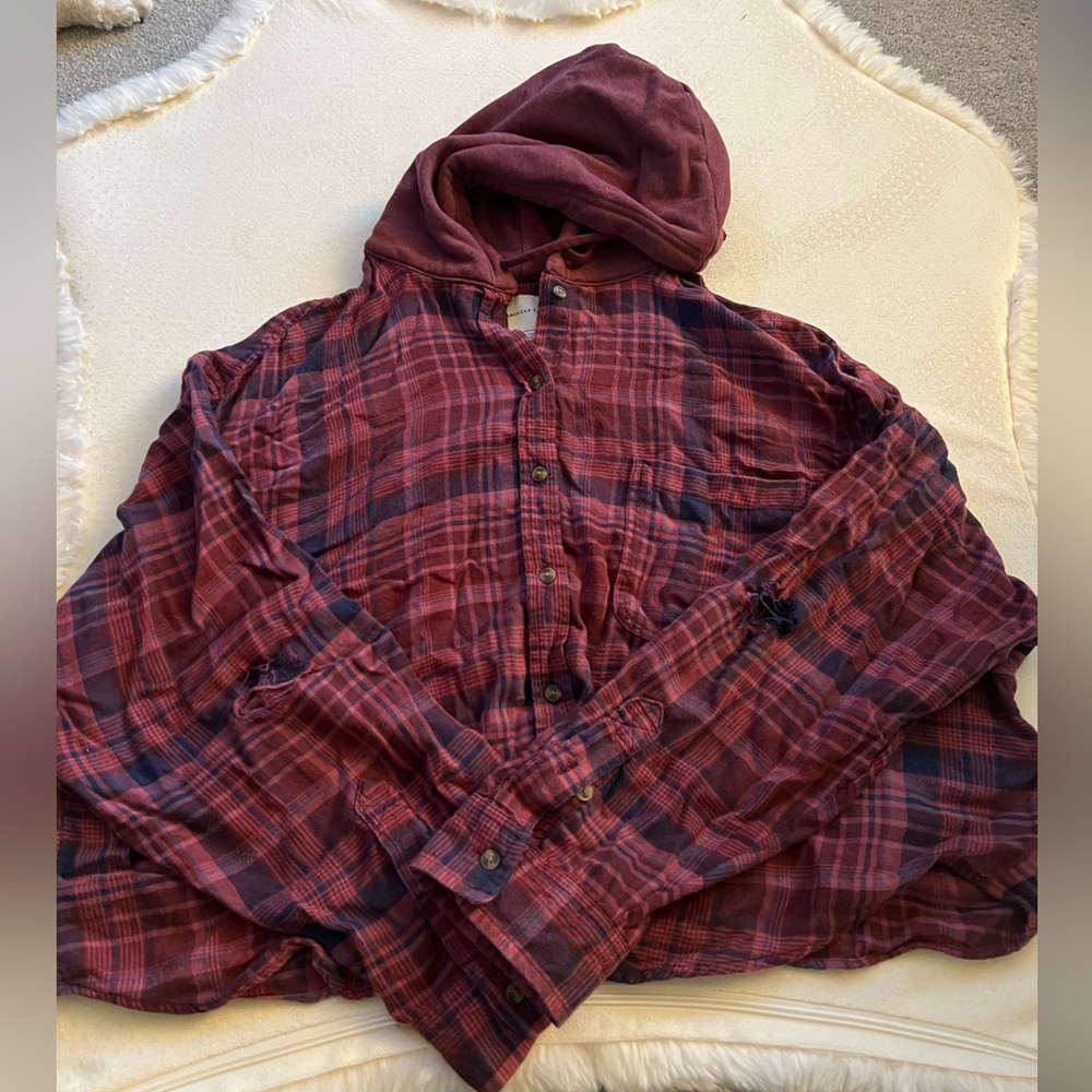 AE Cropped Hooded Flannel Shirt